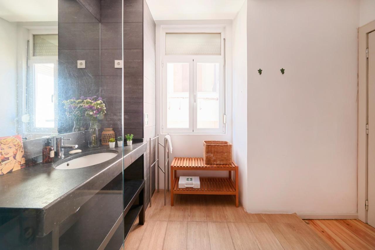 Sunny Apartment With Balcony! Lisboa Exterior foto
