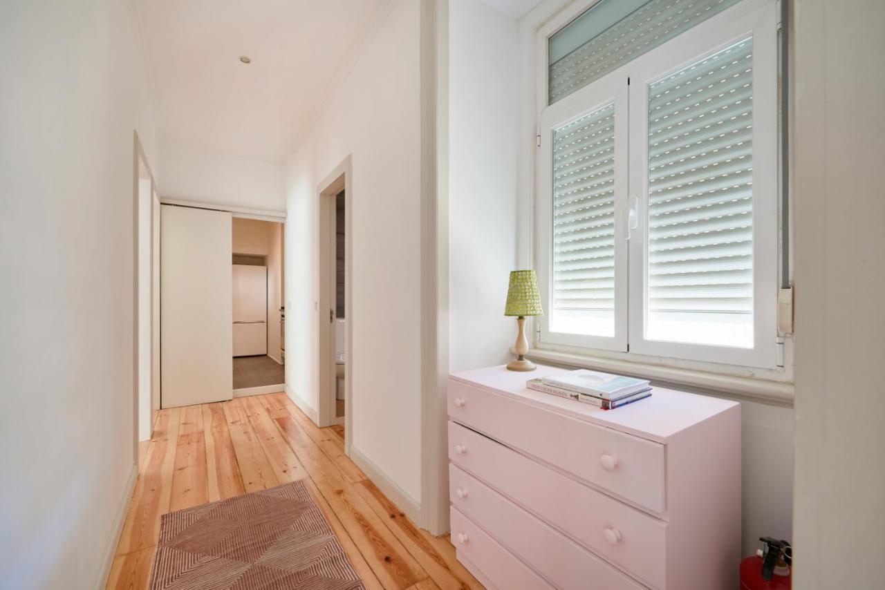 Sunny Apartment With Balcony! Lisboa Exterior foto